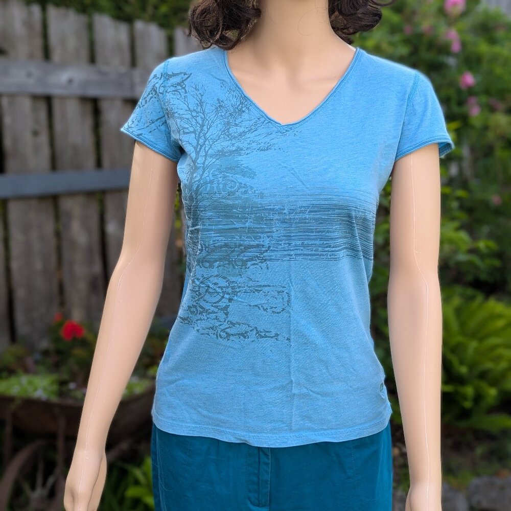 V-neck Tee Shirt